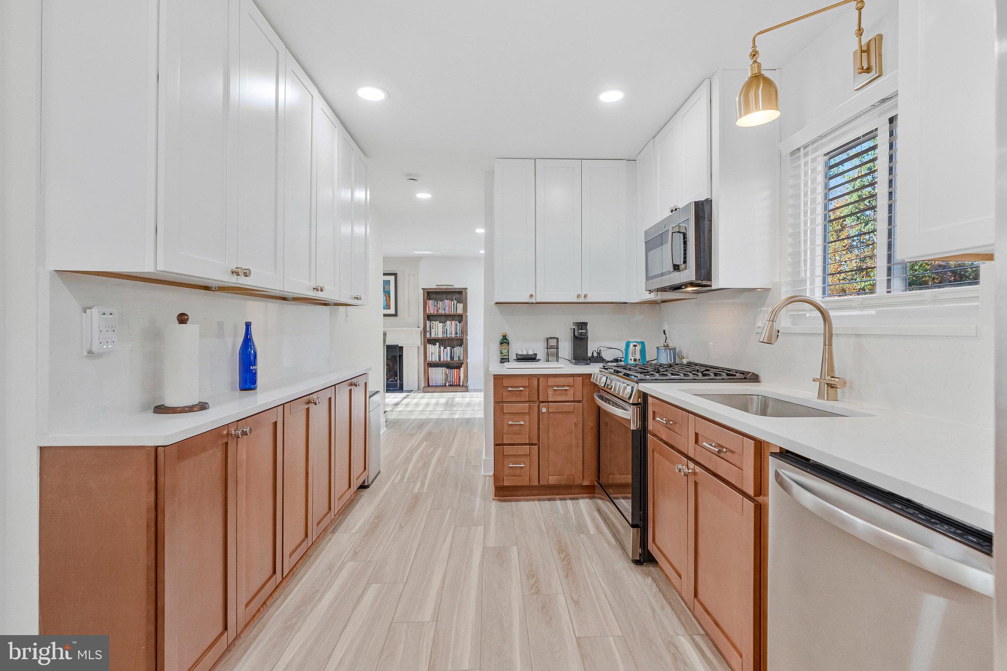 STRATTON WOODS - Residential