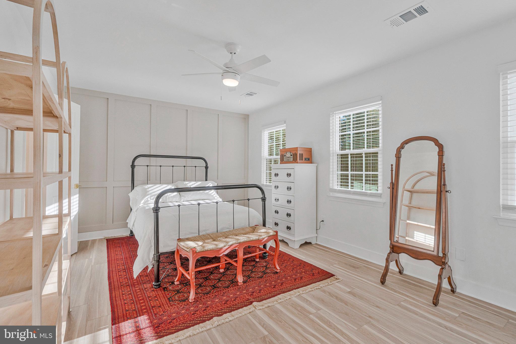 STRATTON WOODS - Residential