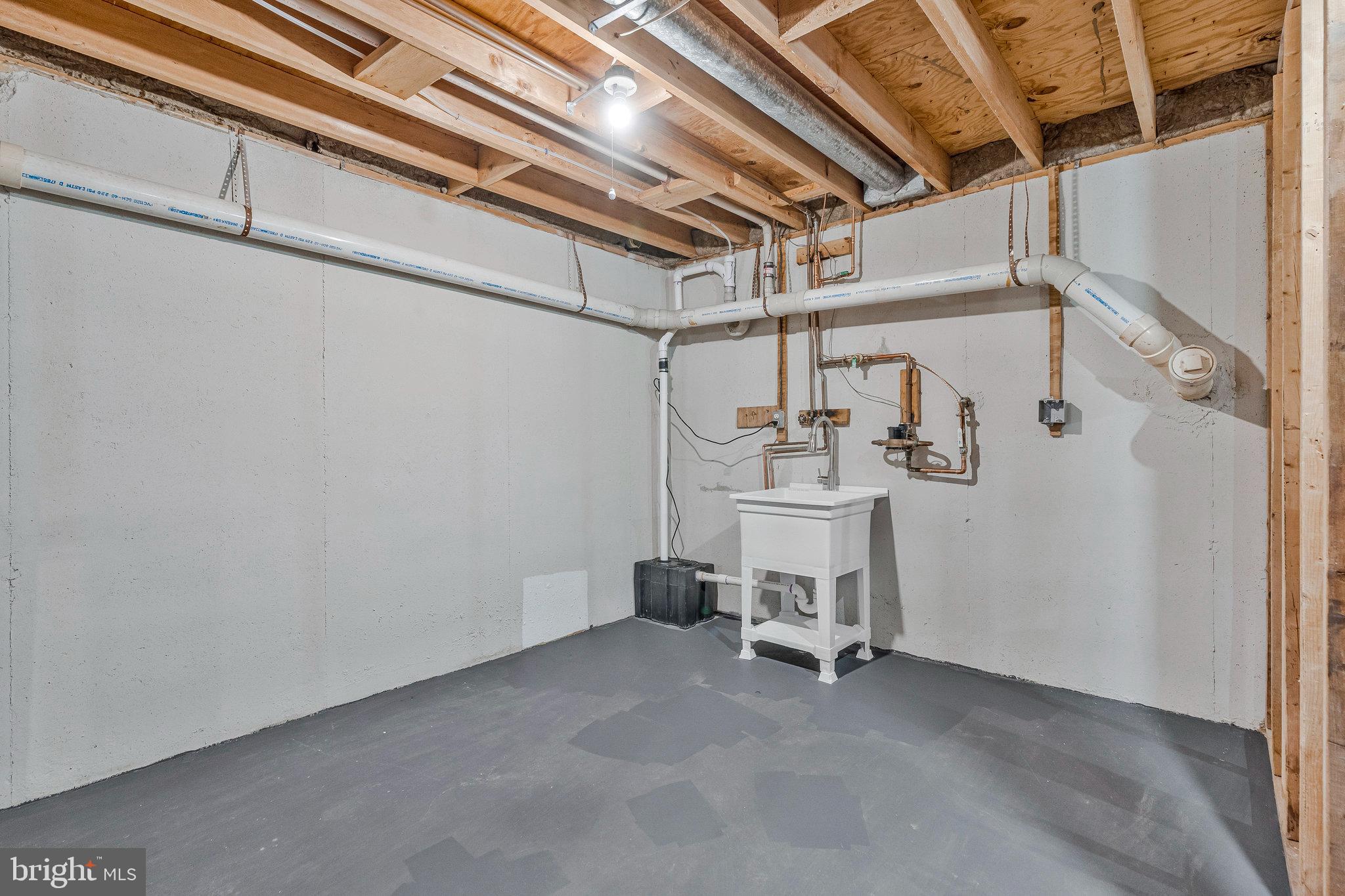 STRATTON WOODS - Residential