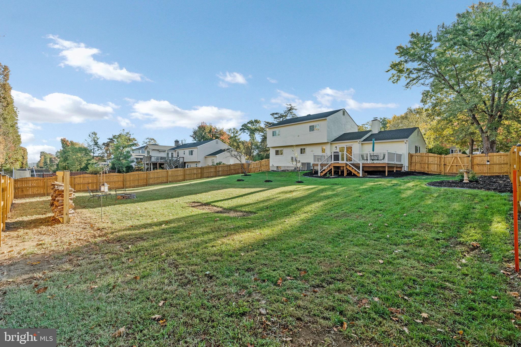 STRATTON WOODS - Residential