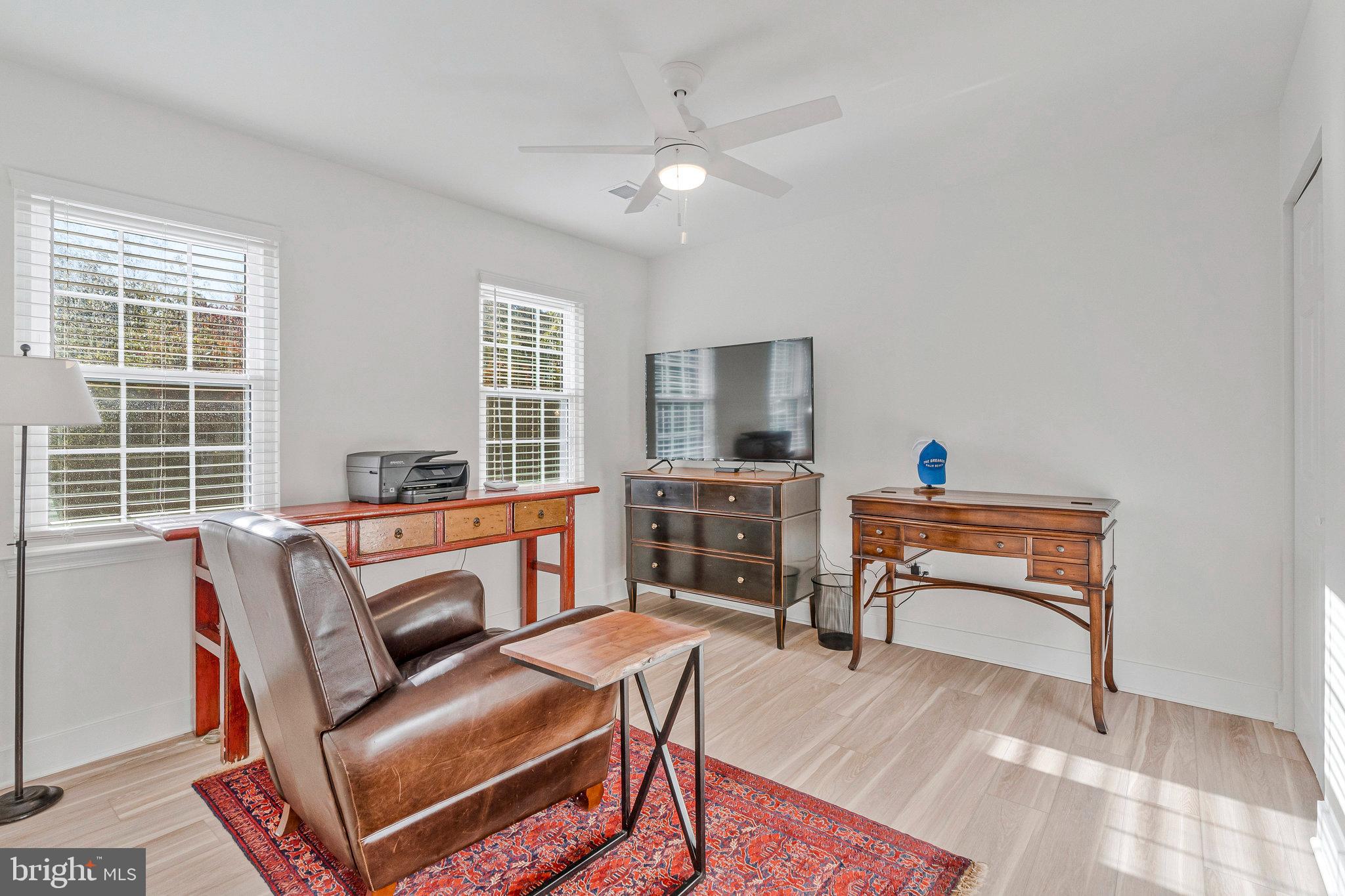 STRATTON WOODS - Residential