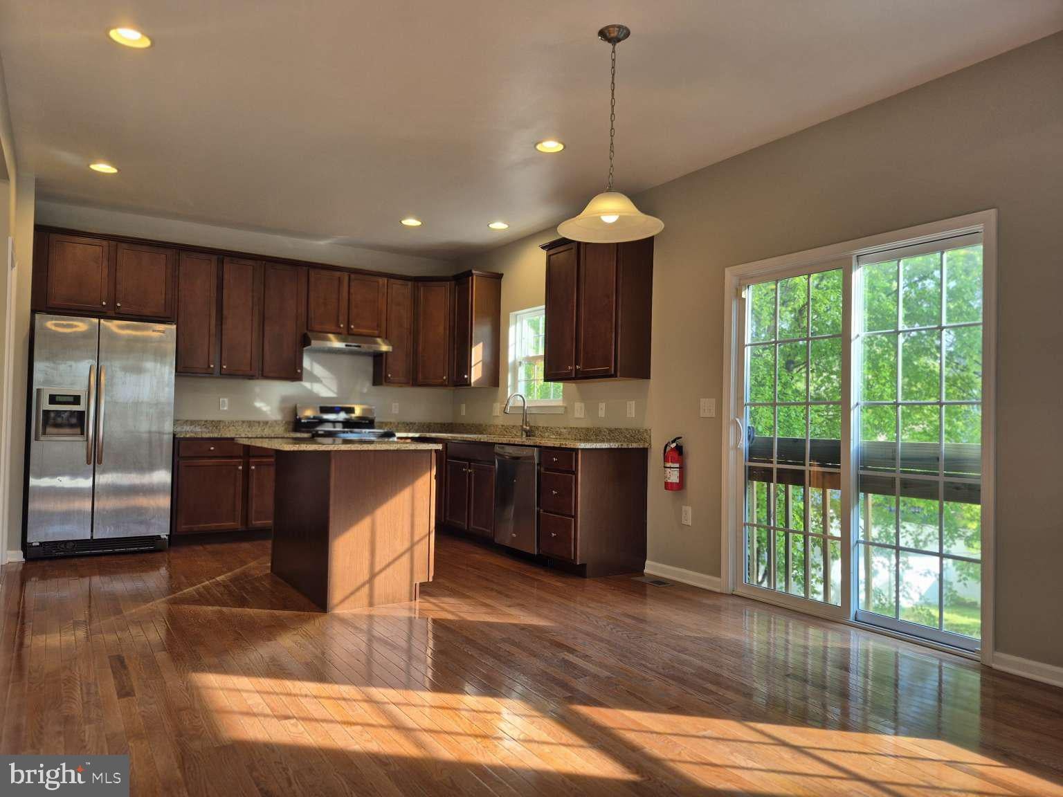 8 LOCUST LANE