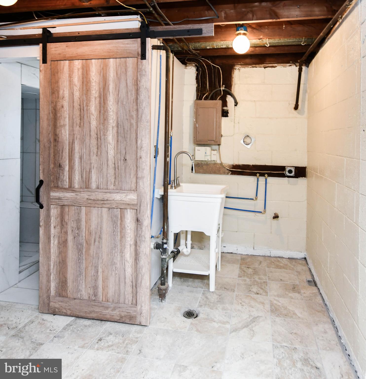 DARCEY ESTATES - Residential Lease