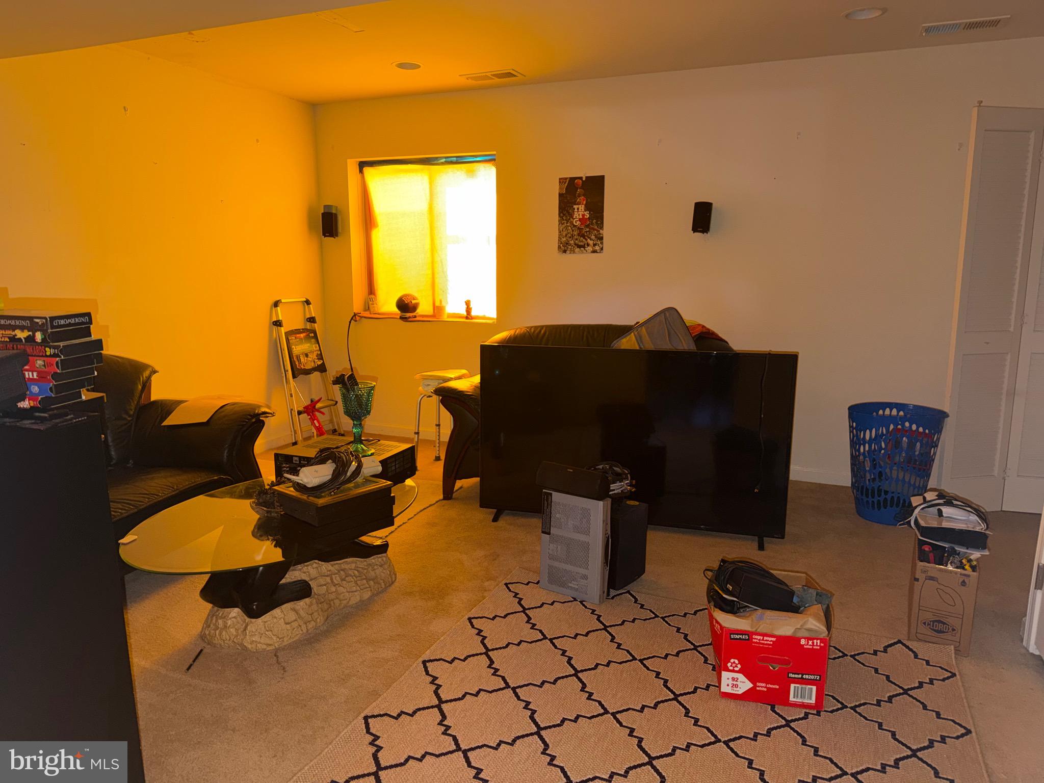 207 RIDGE VIEW LANE