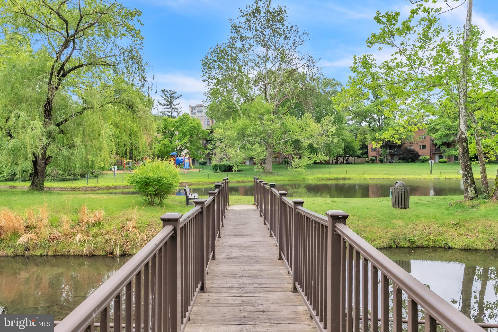 GROSVENOR PARK - Residential
