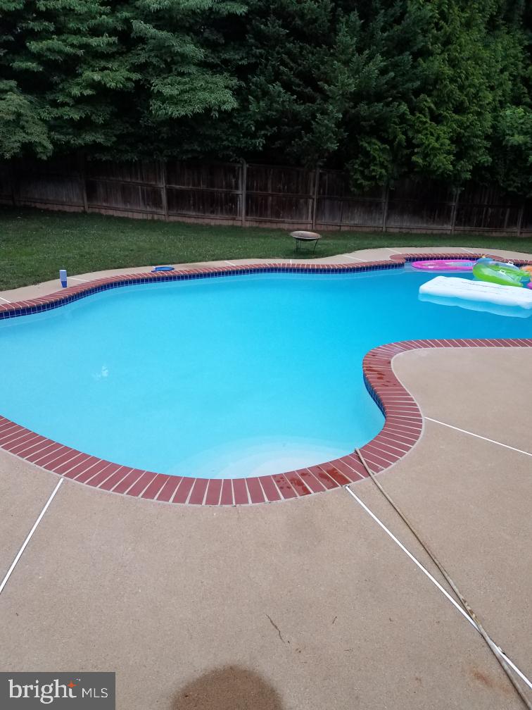 ASHLAND - Residential