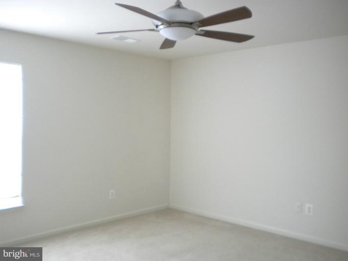 RIDGES OF WARRENTON - Residential Lease