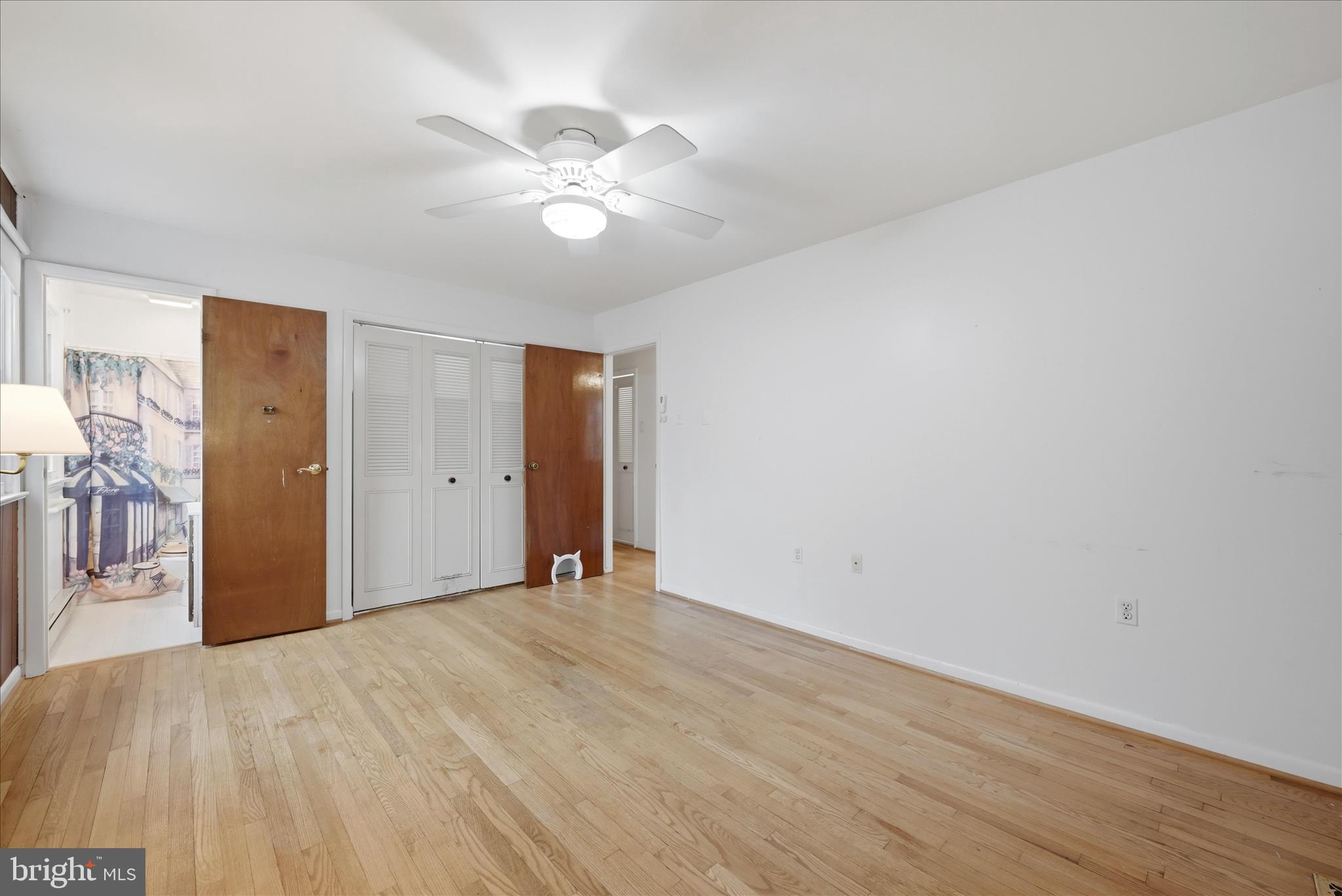 LOVETTSVILLE - Residential