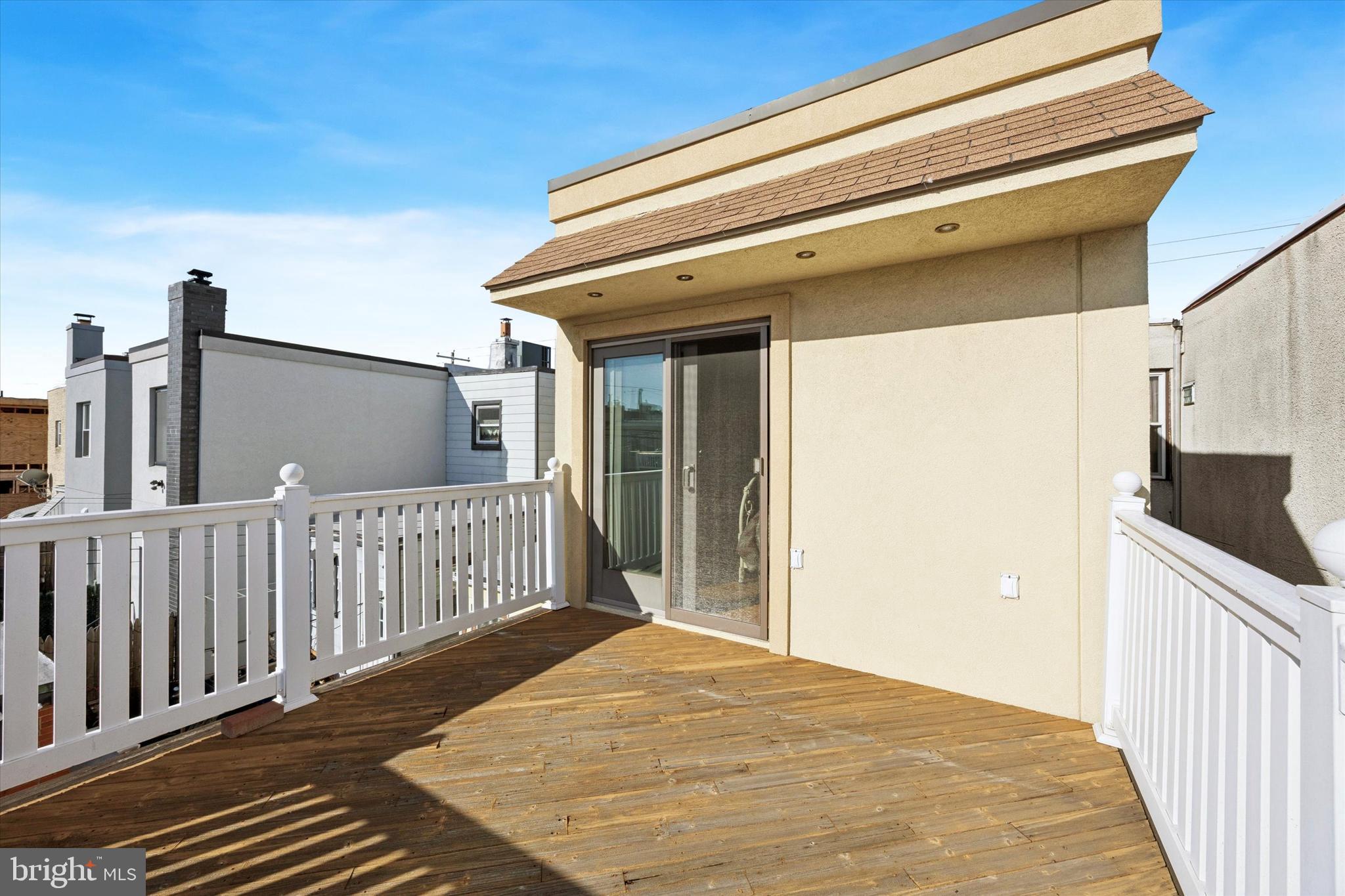 PORT RICHMOND - Residential