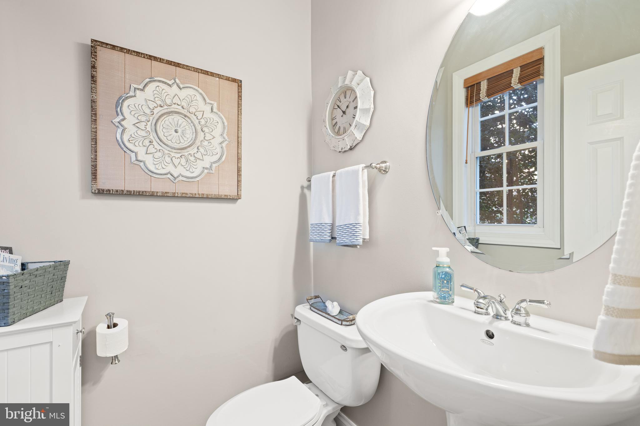 FALLSWOOD COURT - Residential