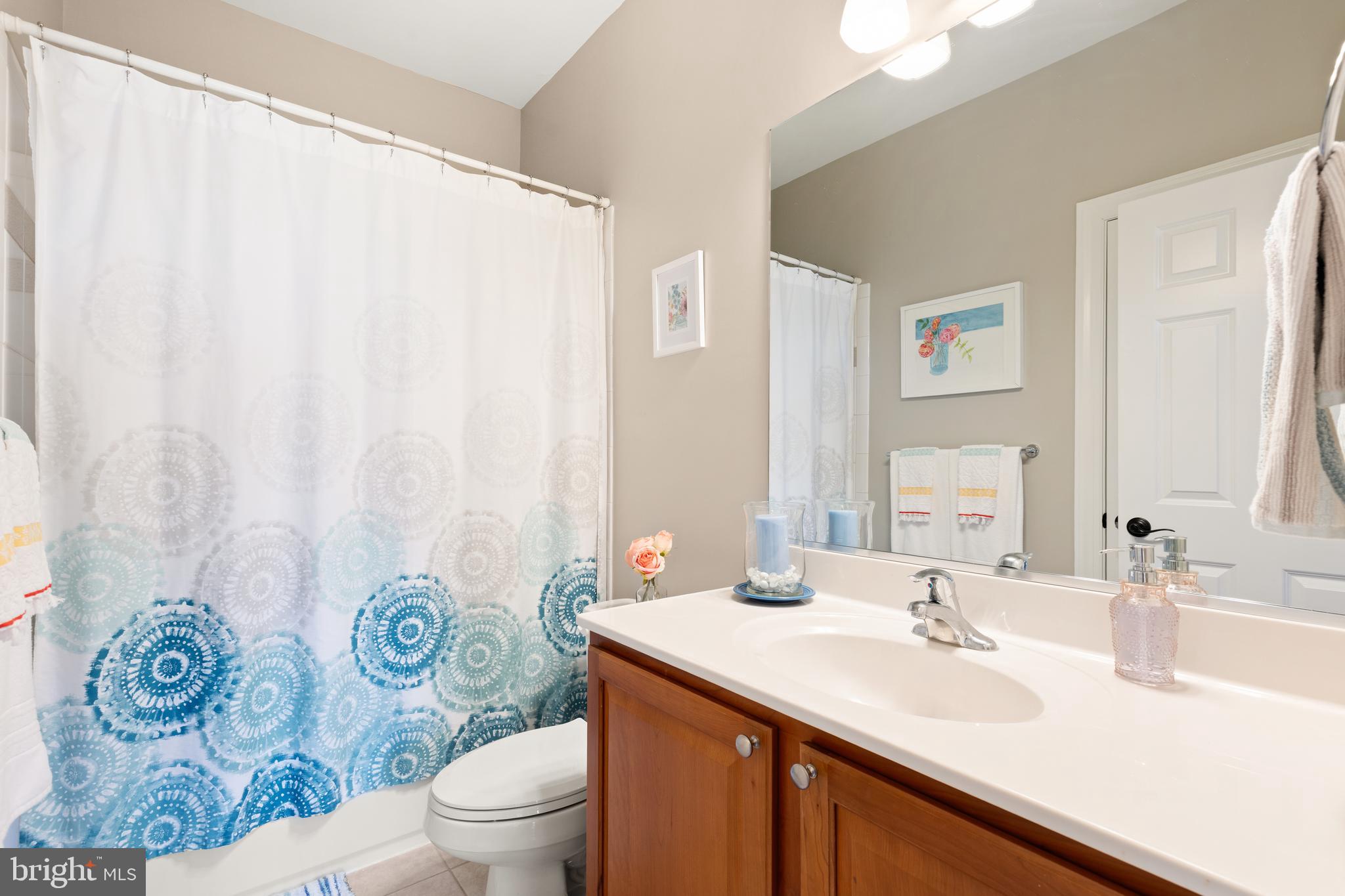 FALLSWOOD COURT - Residential