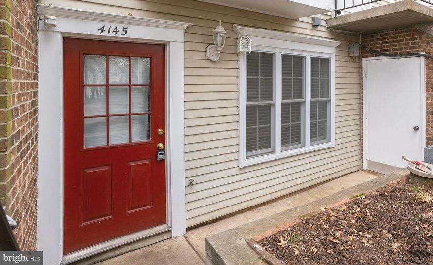 One level townhouse style condo in quiet but conveniently located community close to Rt 50, Rt 28, parks, fair lakes, restaurant and shopping. Water and Gas is included in the Rent. Two non-assigned parking spaces are allocated to the unit. Community amenities include a pool, tennis courts, playgrounds, a dog park and a club house. Large living room with wood burning fireplace and easy care for laminate flooring. 2 large bedrooms with ample closet space and 1 full bathroom. Washer and dry in the unit. Fenced in rear back yard.

More Photos will be updated when it's ready.