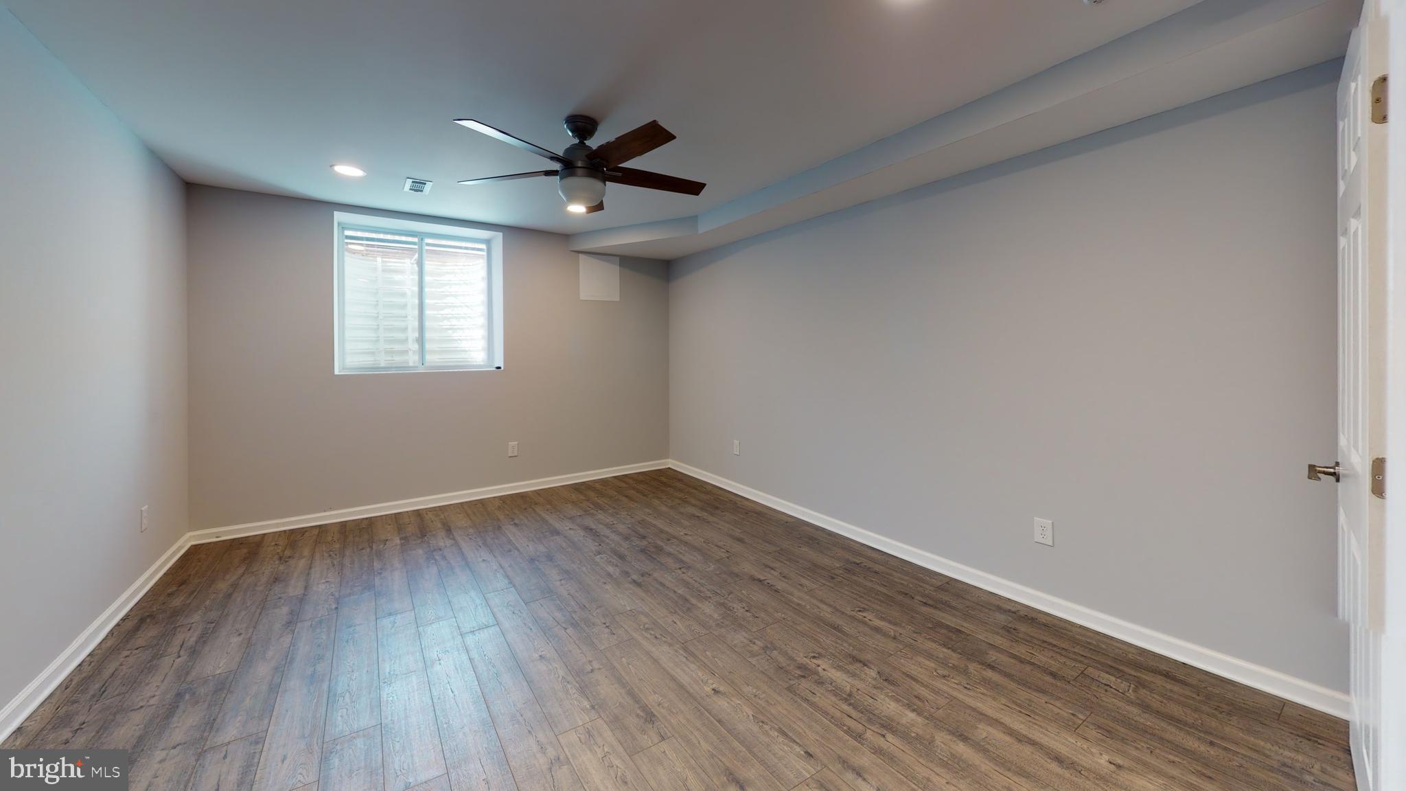 ESSEX SOUTH - Residential