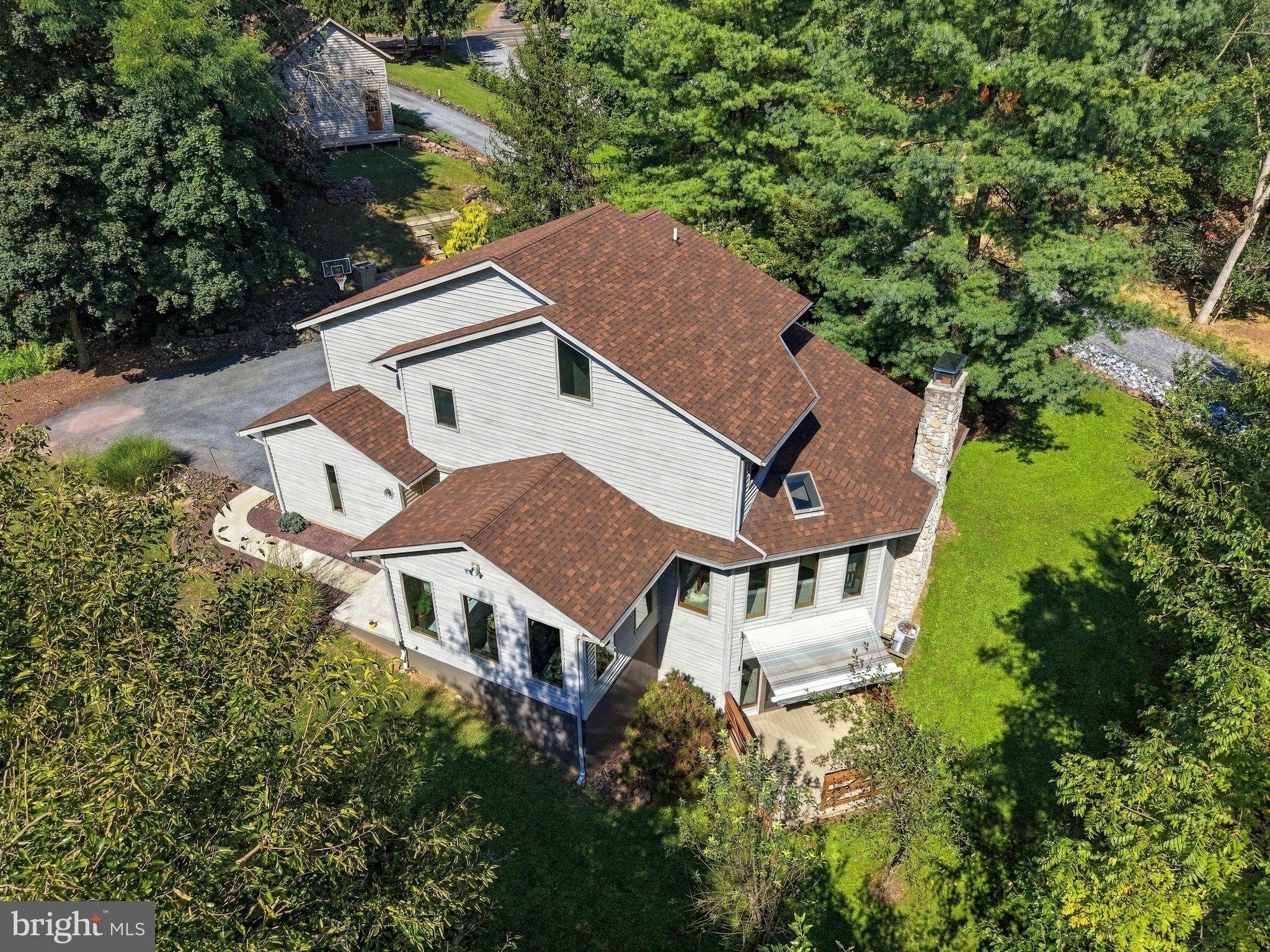 187 RIDGE AVENUE
