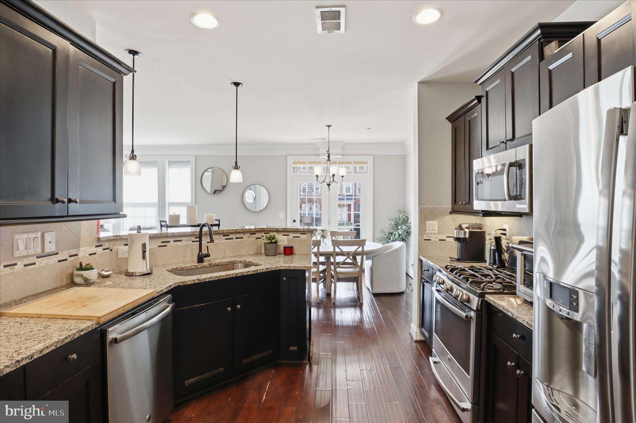 PRESERVE AT GOOSE CREEK - Residential