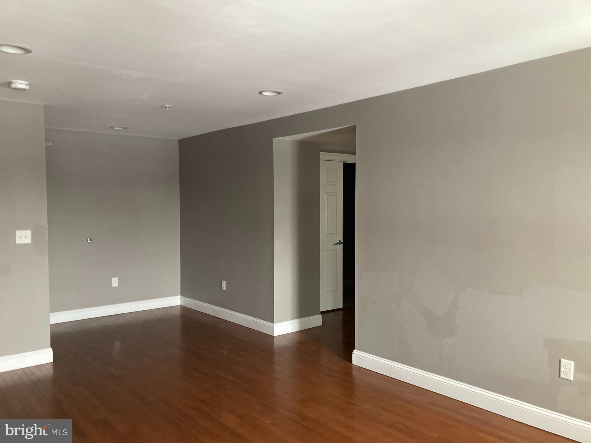 DOWNTOWN HAGERSTOWN - Residential Lease