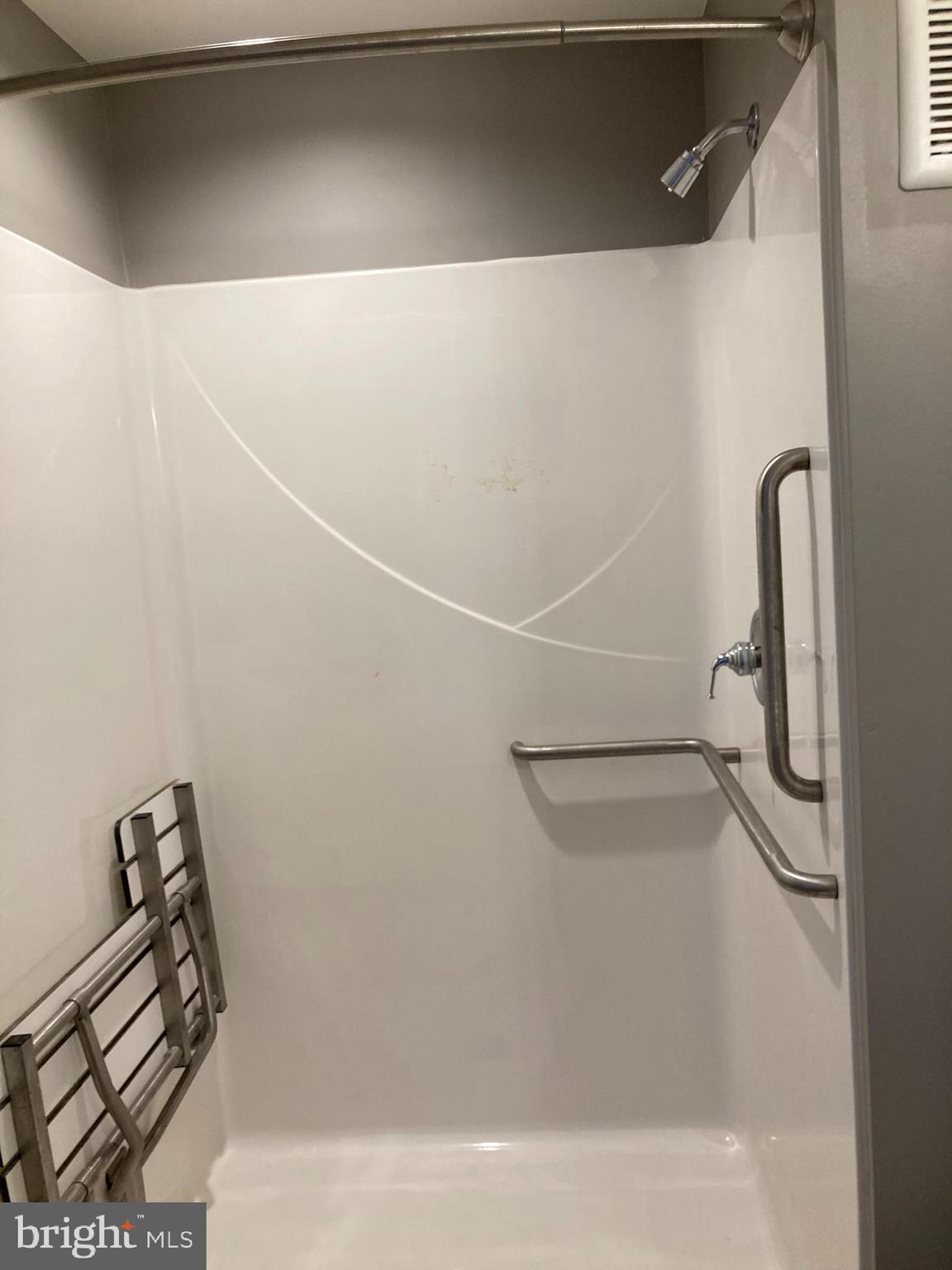 DOWNTOWN HAGERSTOWN - Residential Lease