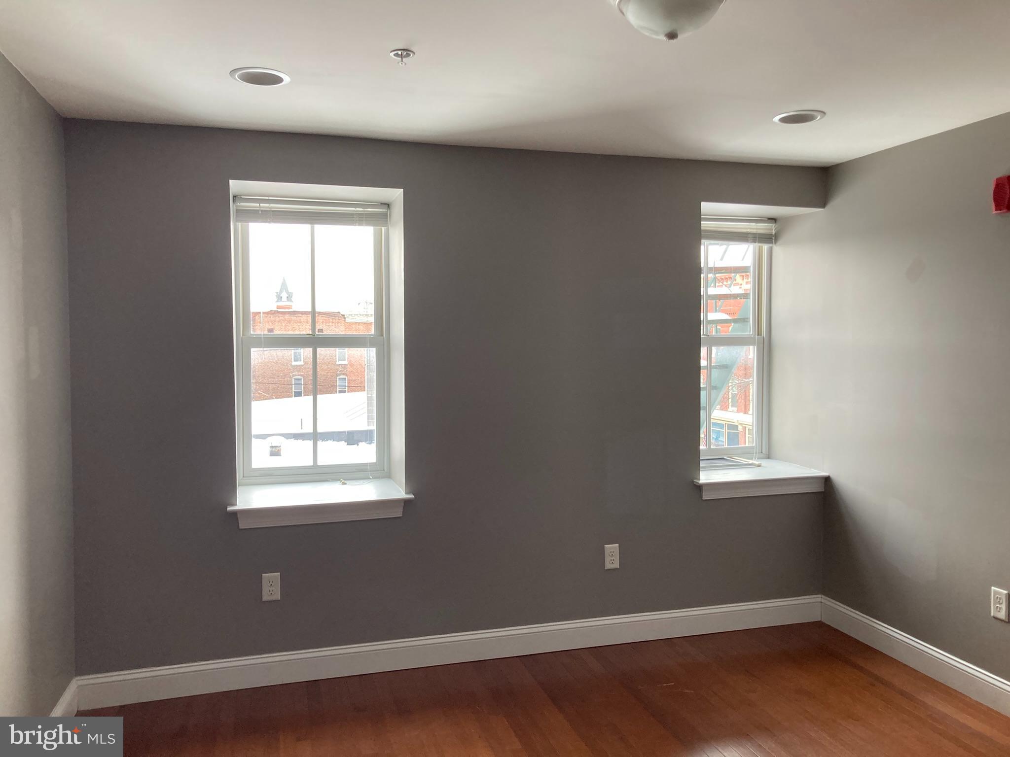 DOWNTOWN HAGERSTOWN - Residential Lease