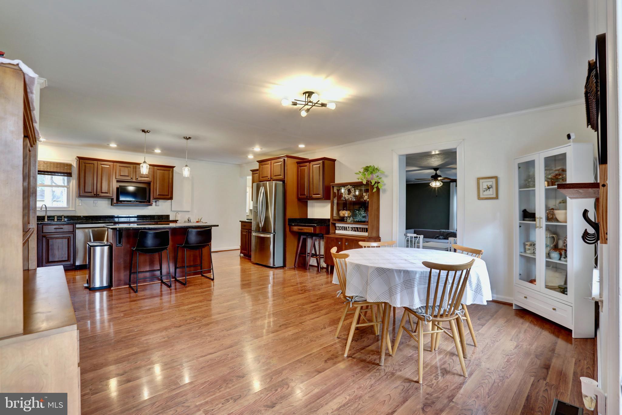 MECKLENBURG HEIGHTS - Residential