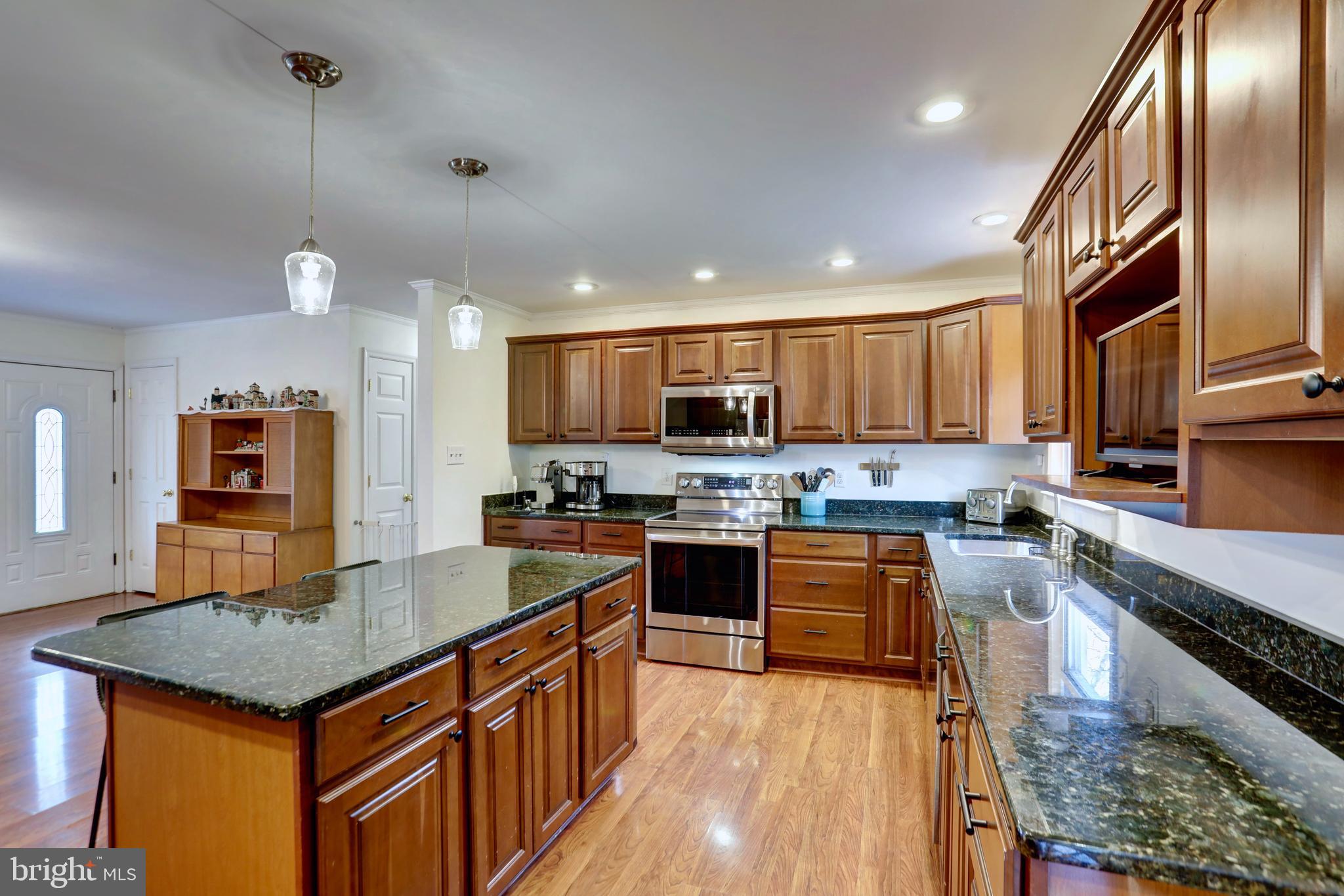 MECKLENBURG HEIGHTS - Residential