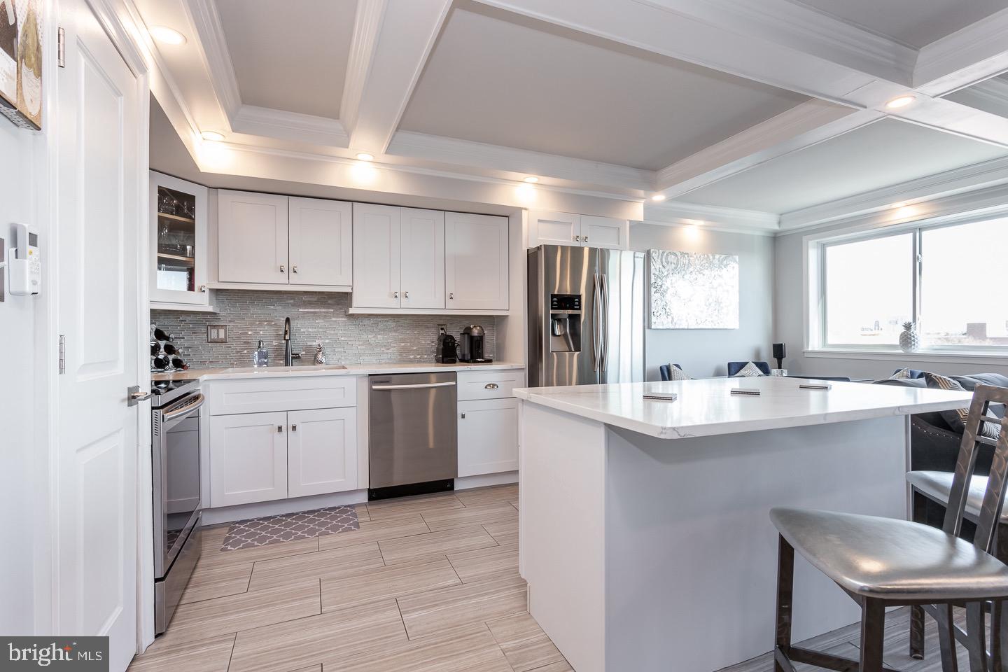 SOCIETY HILL - Residential Lease