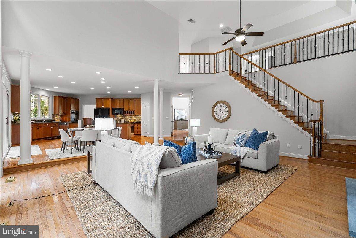 RIVER CREEK - Residential