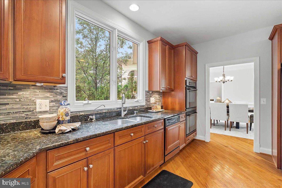 RIVER CREEK - Residential