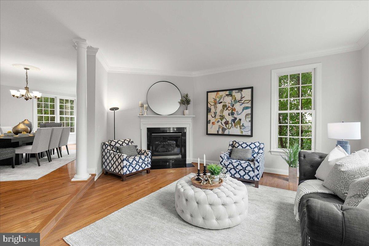 RIVER CREEK - Residential