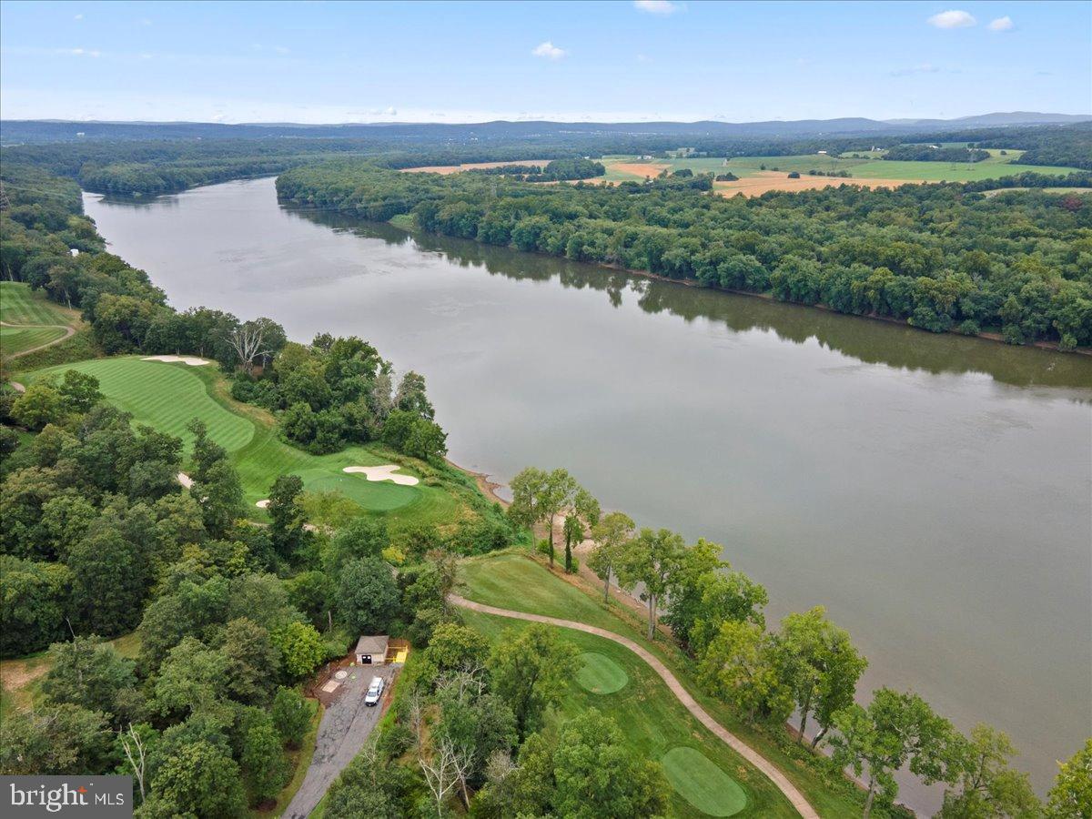 RIVER CREEK - Residential