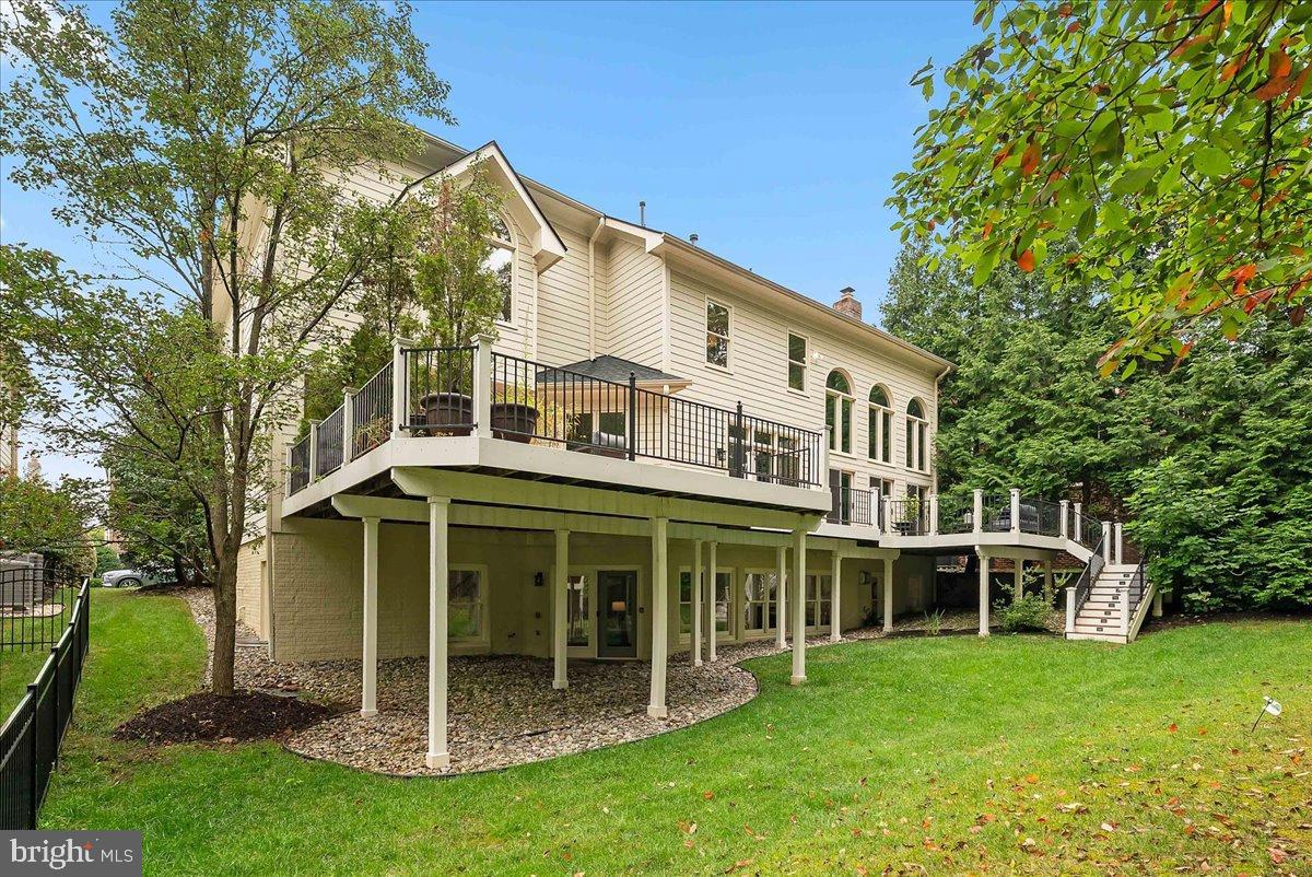 RIVER CREEK - Residential