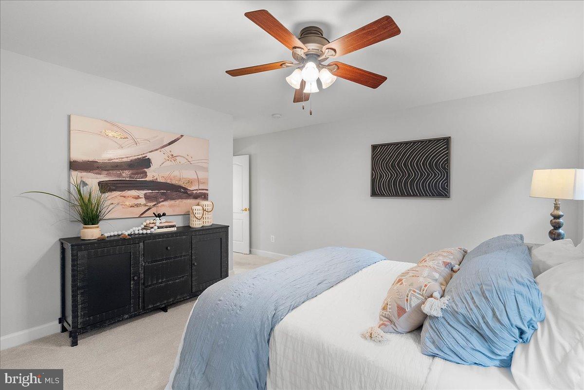 RIVER CREEK - Residential