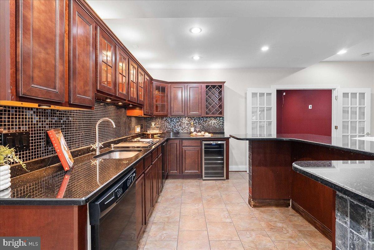 RIVER CREEK - Residential