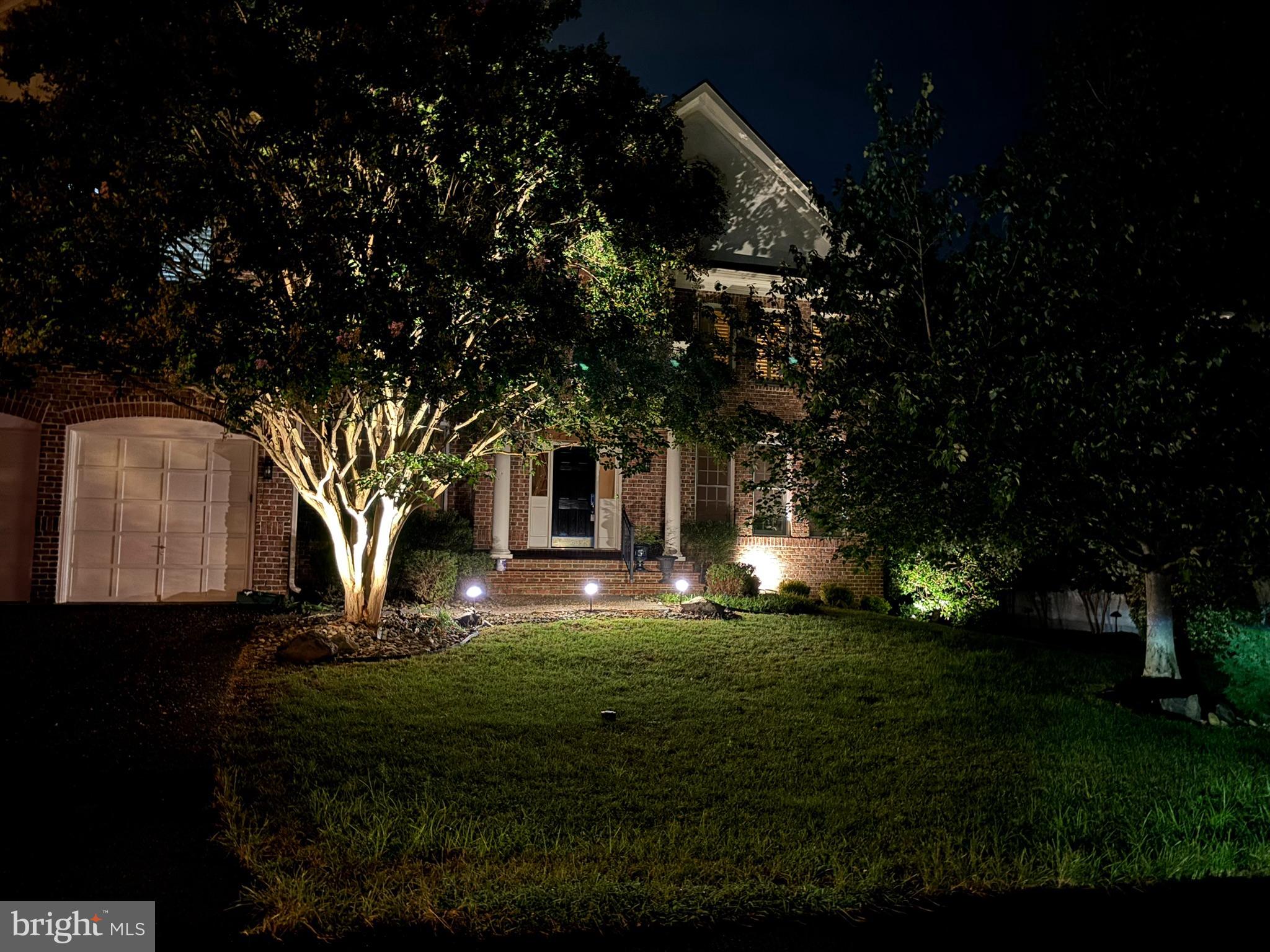 RIVER CREEK - Residential