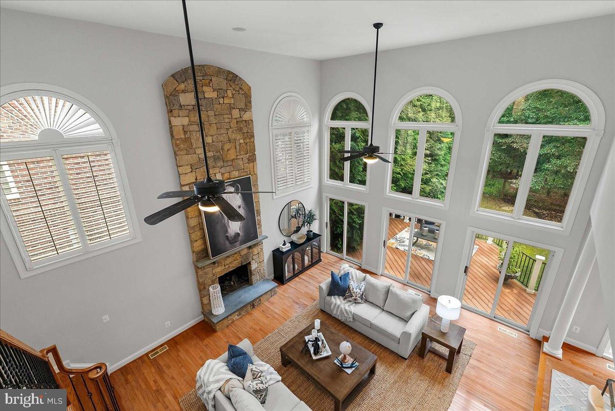 RIVER CREEK - Residential