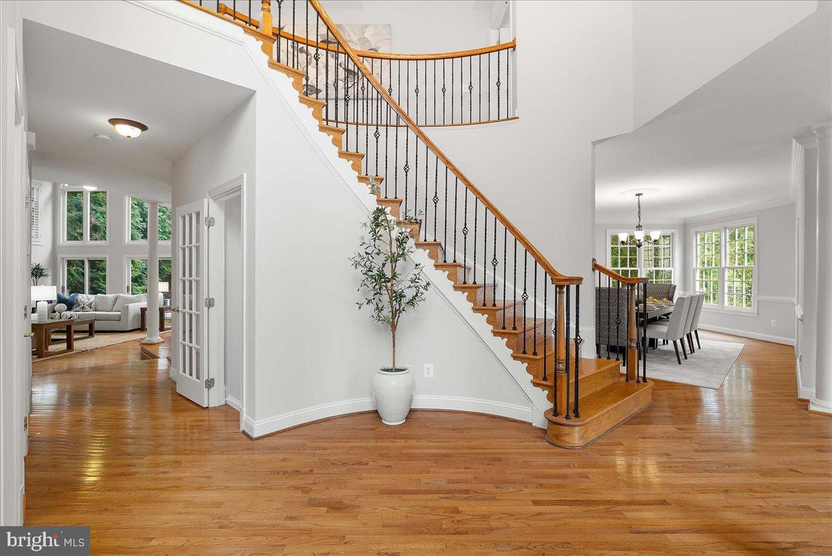 RIVER CREEK - Residential