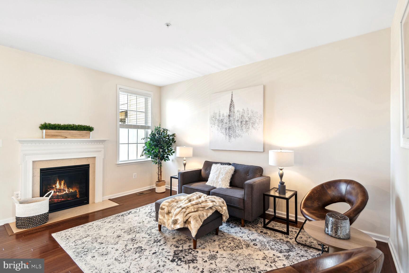 MARLBORO RIDGE - Residential