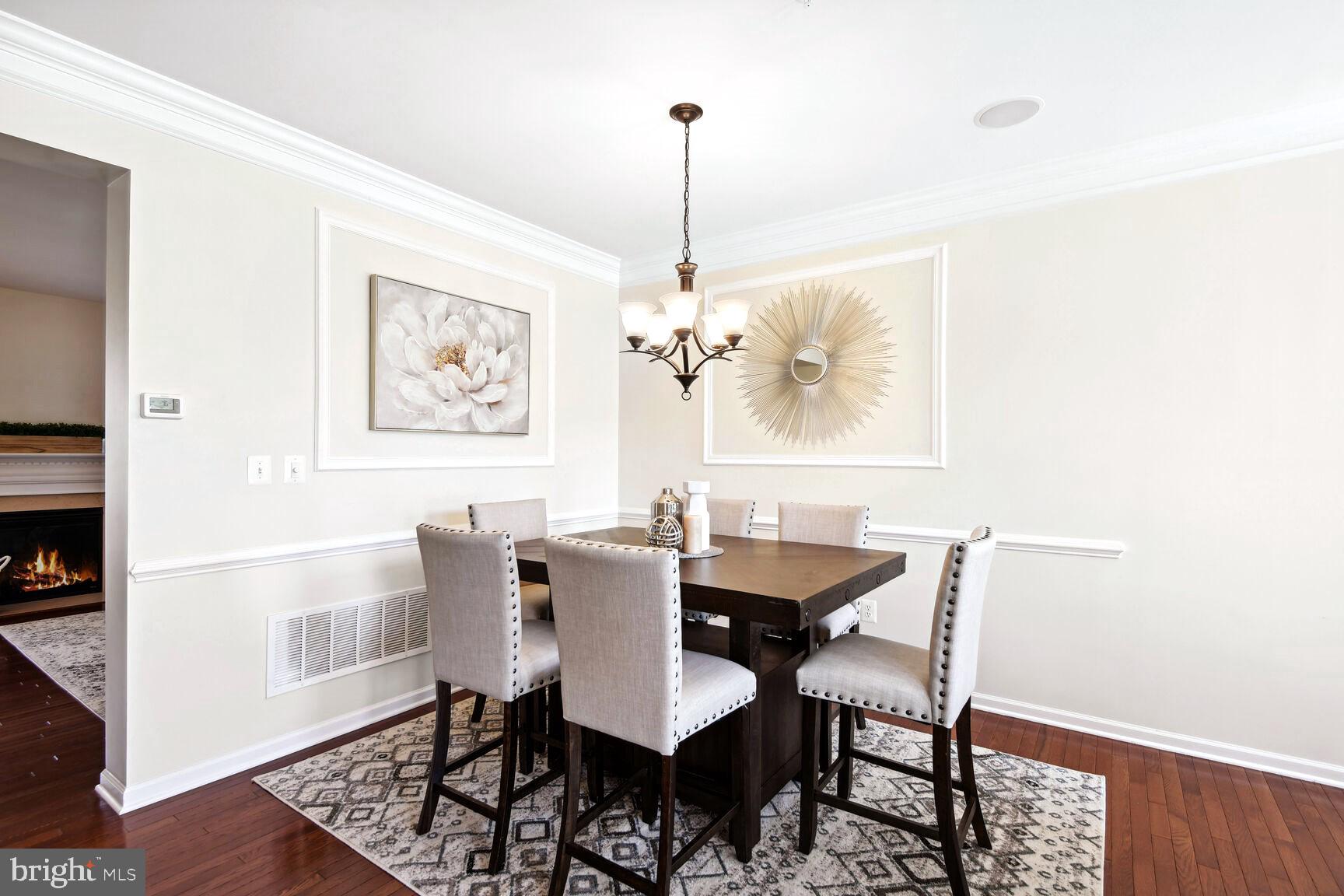 MARLBORO RIDGE - Residential