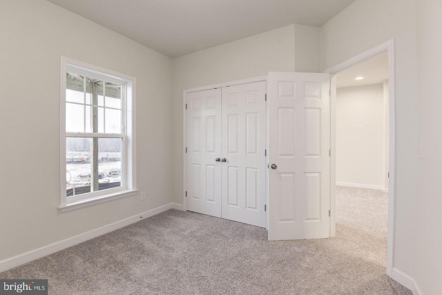 BELMONT RUN - Residential Lease