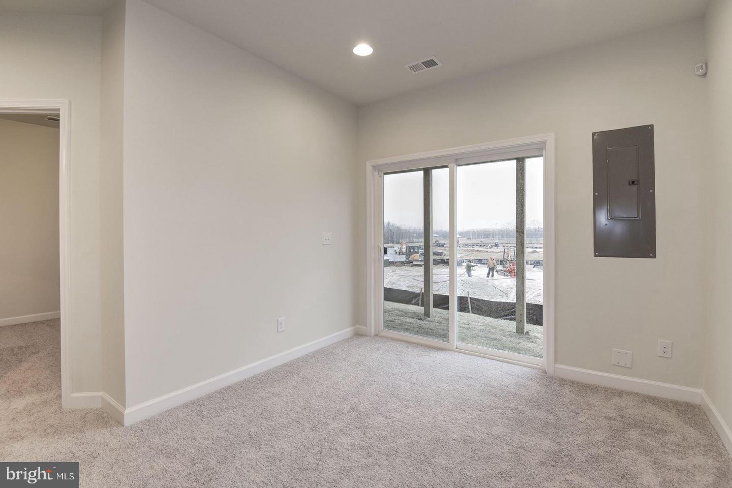 BELMONT RUN - Residential Lease