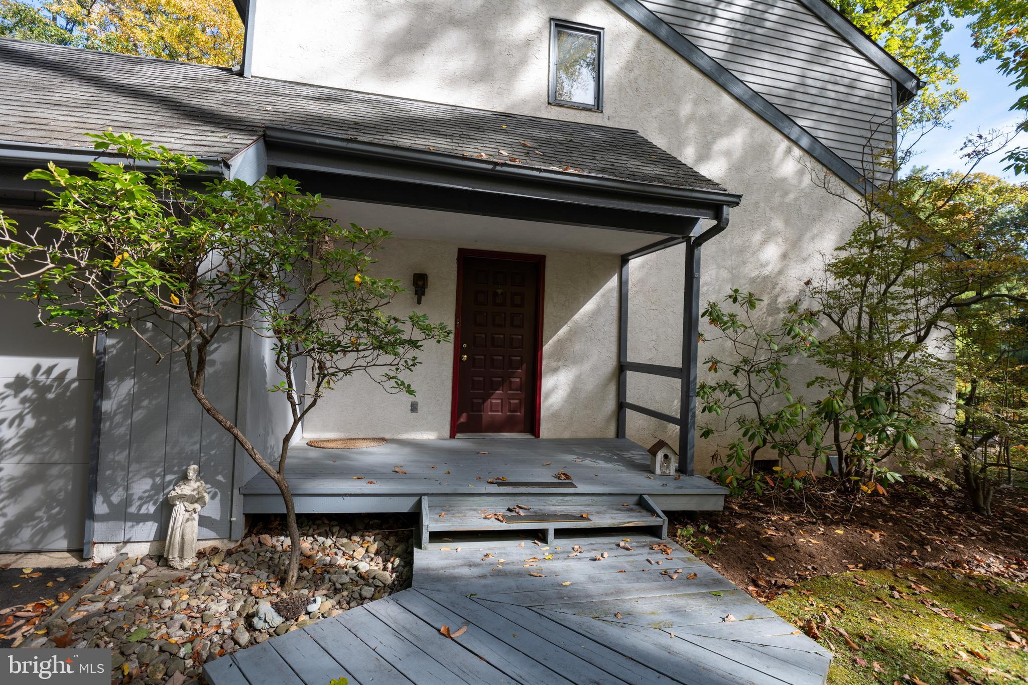 PHEASANT RUN - Residential