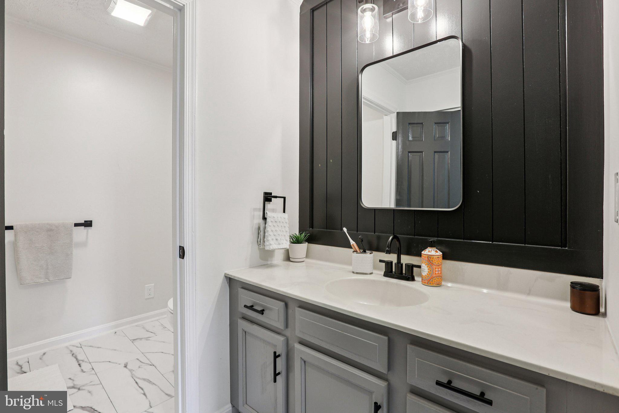 RIVERSIDE - Residential