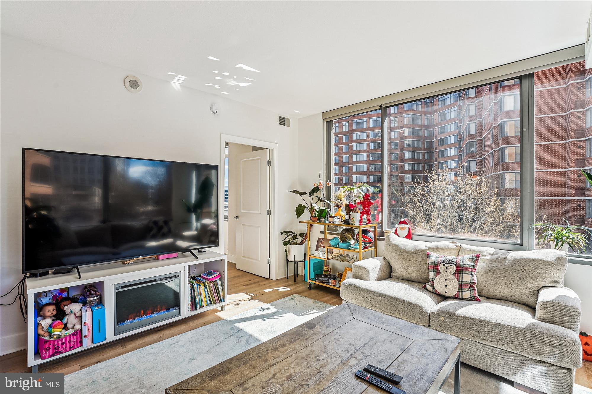 ODYSSEY - Residential Lease