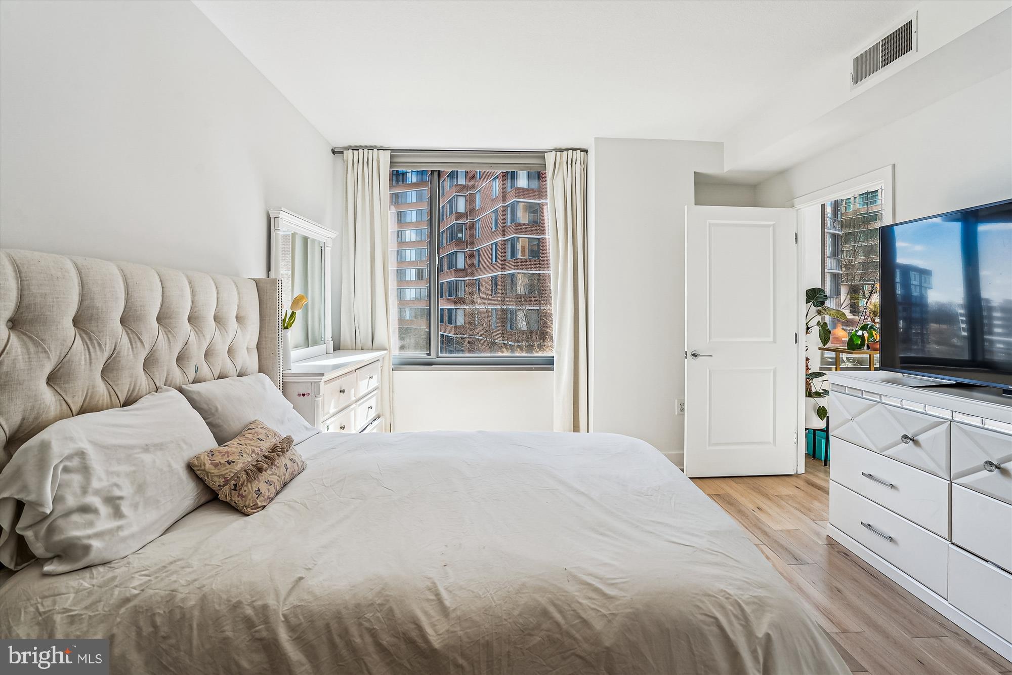 ODYSSEY - Residential Lease