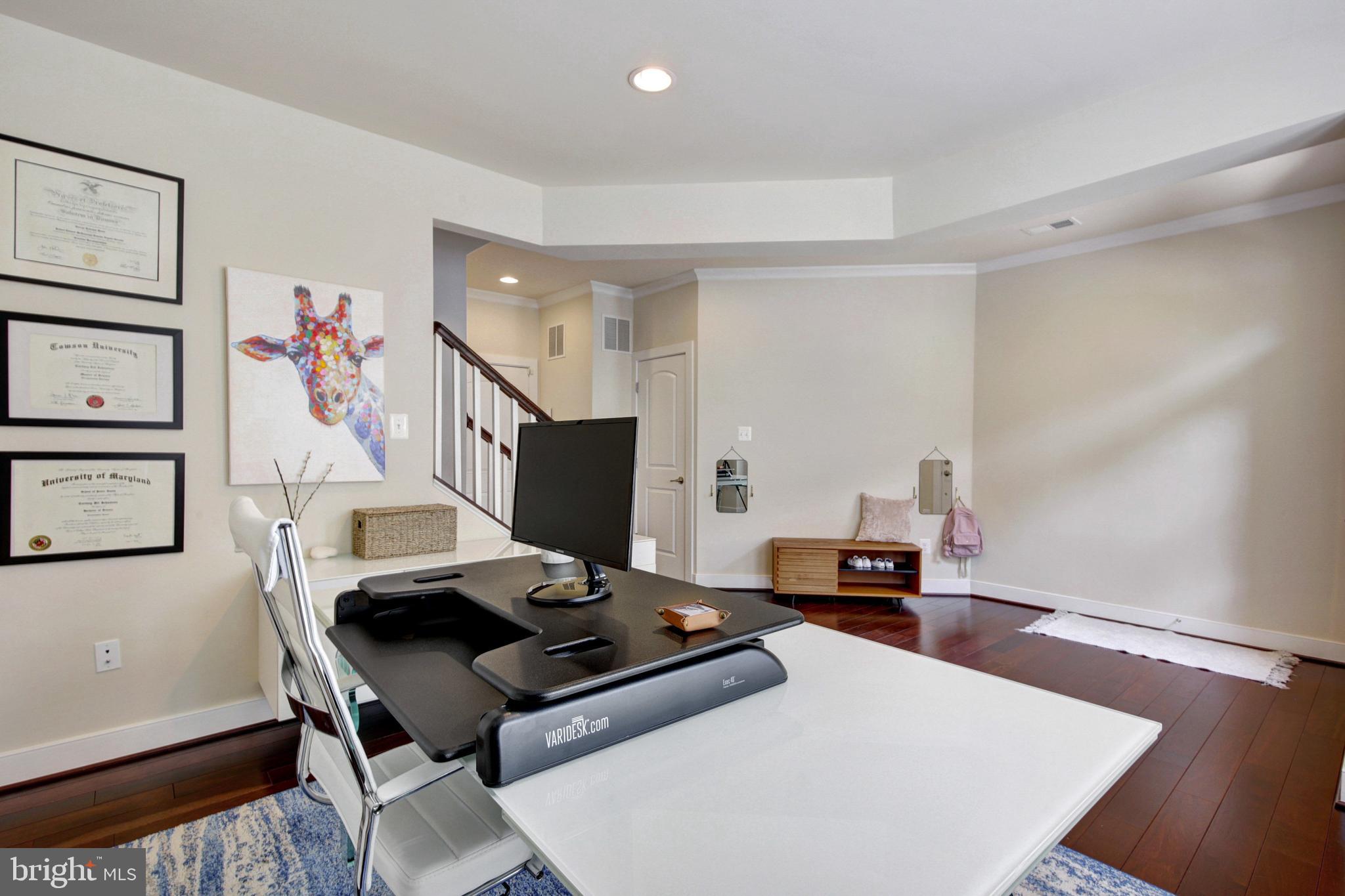 CROWN FARM - Residential