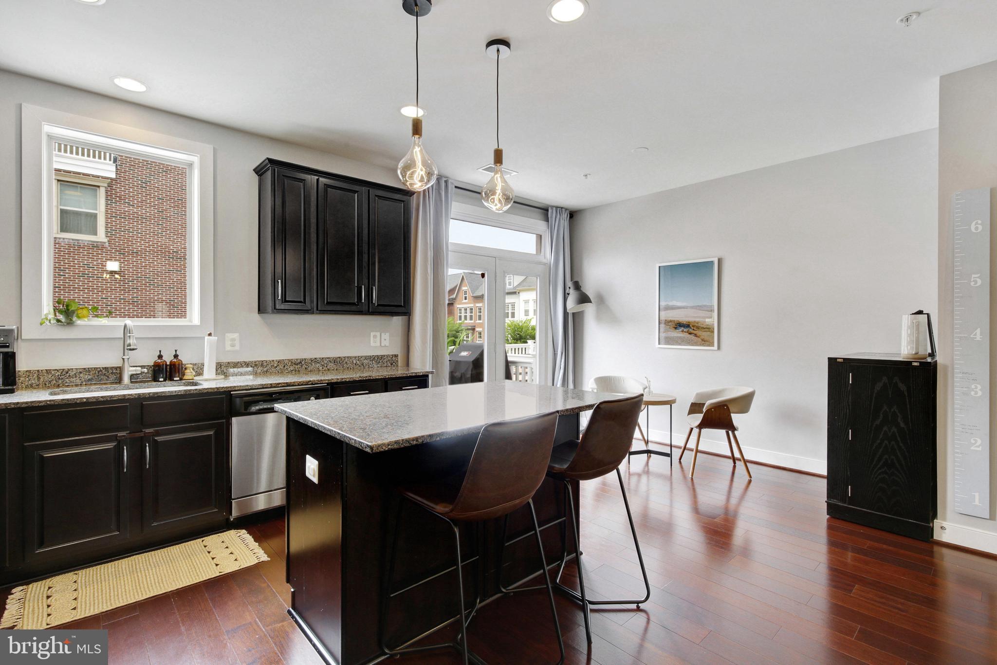 CROWN FARM - Residential