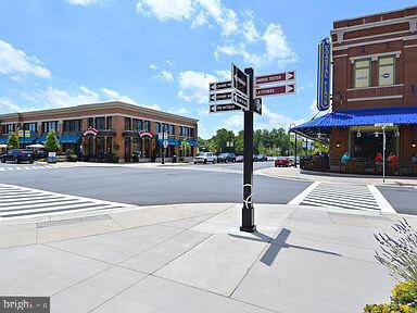 CROWN FARM - Residential