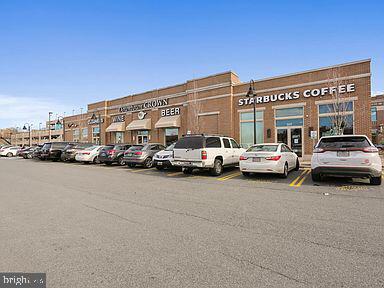 CROWN FARM - Residential