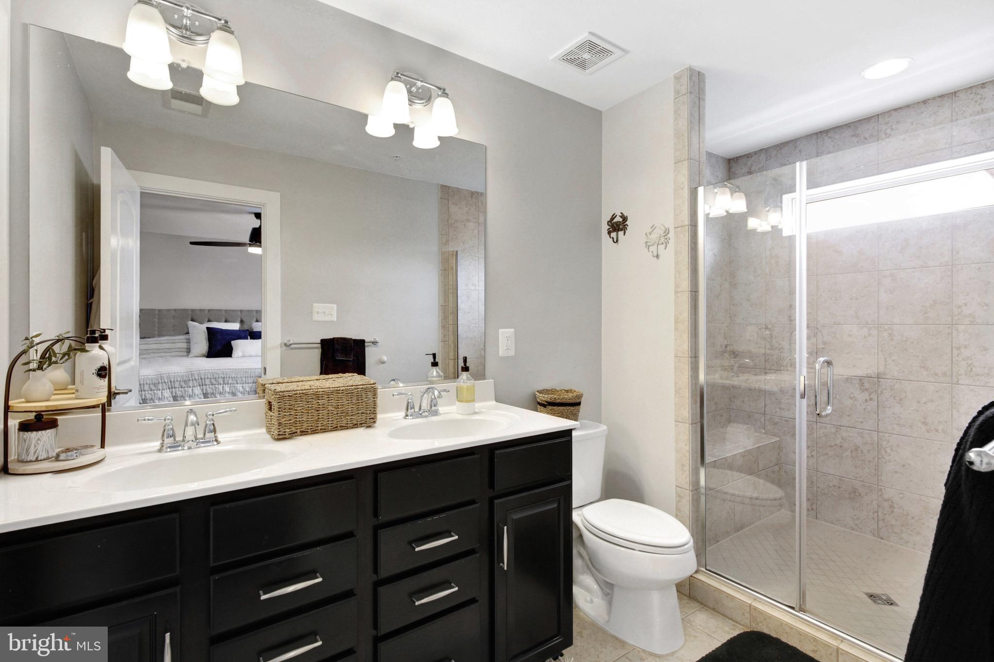 CROWN FARM - Residential