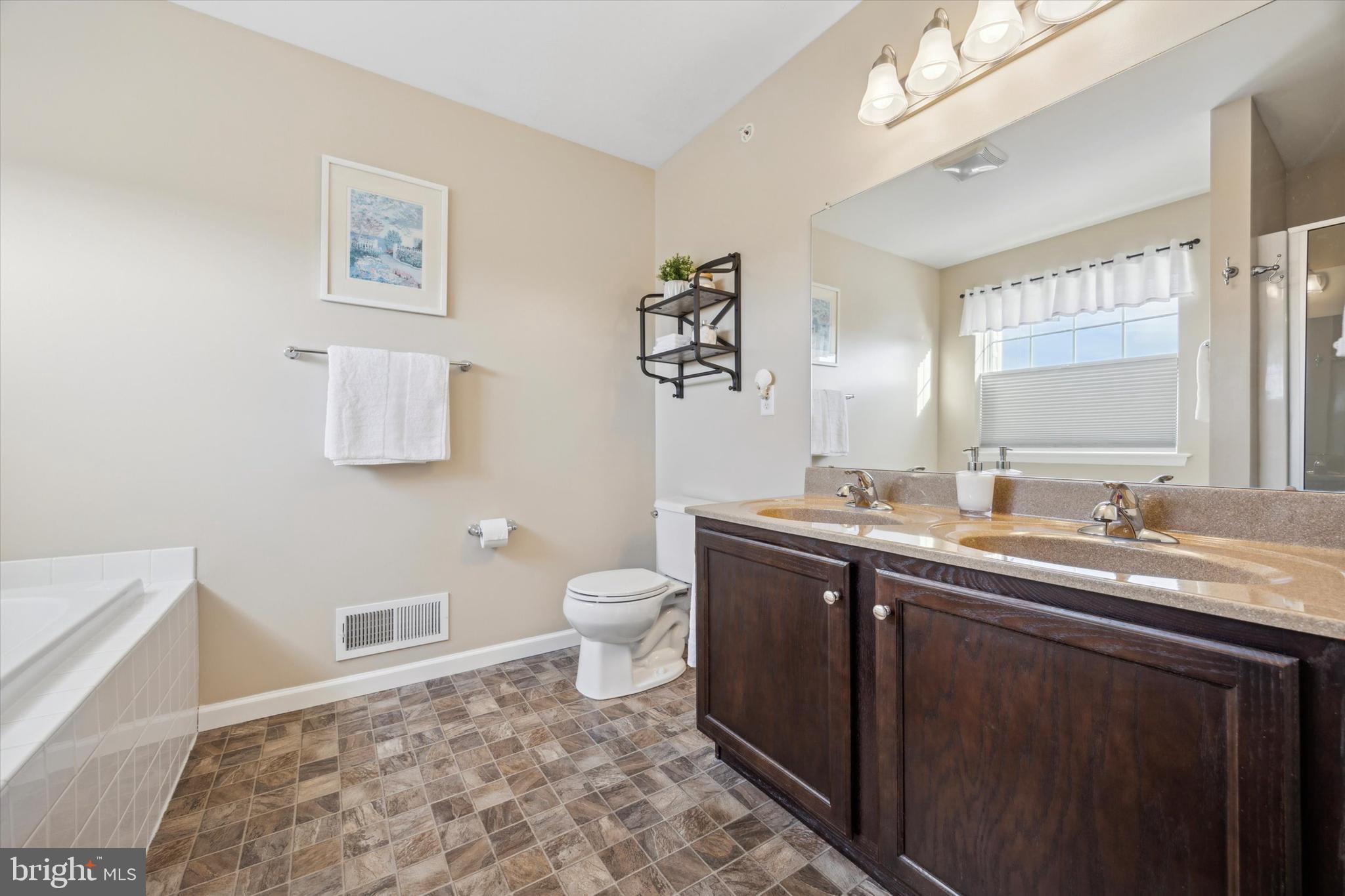 NORTHGATE - Residential