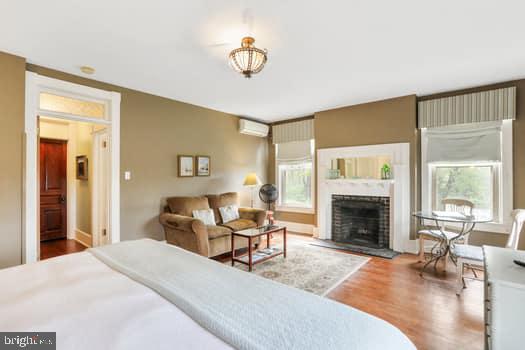 CHAMBERSBURG - Residential